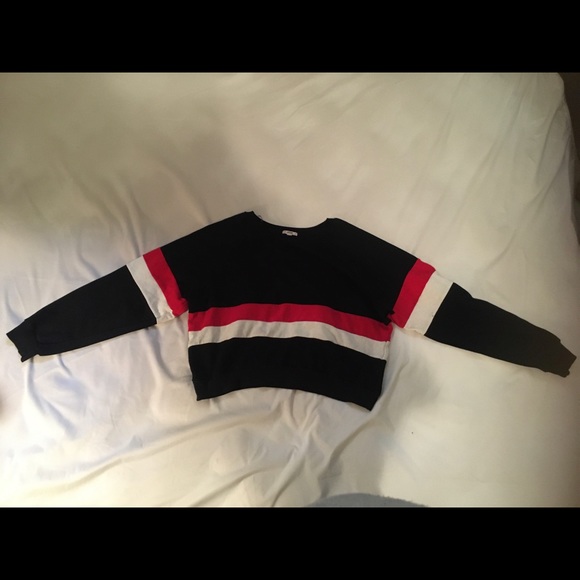 Black Red and White Cropped Sweatshirt - Picture 4 of 5